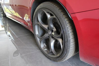 Alfa Romeo Giulia 2.9 T V6 Quadrifoglio (14)