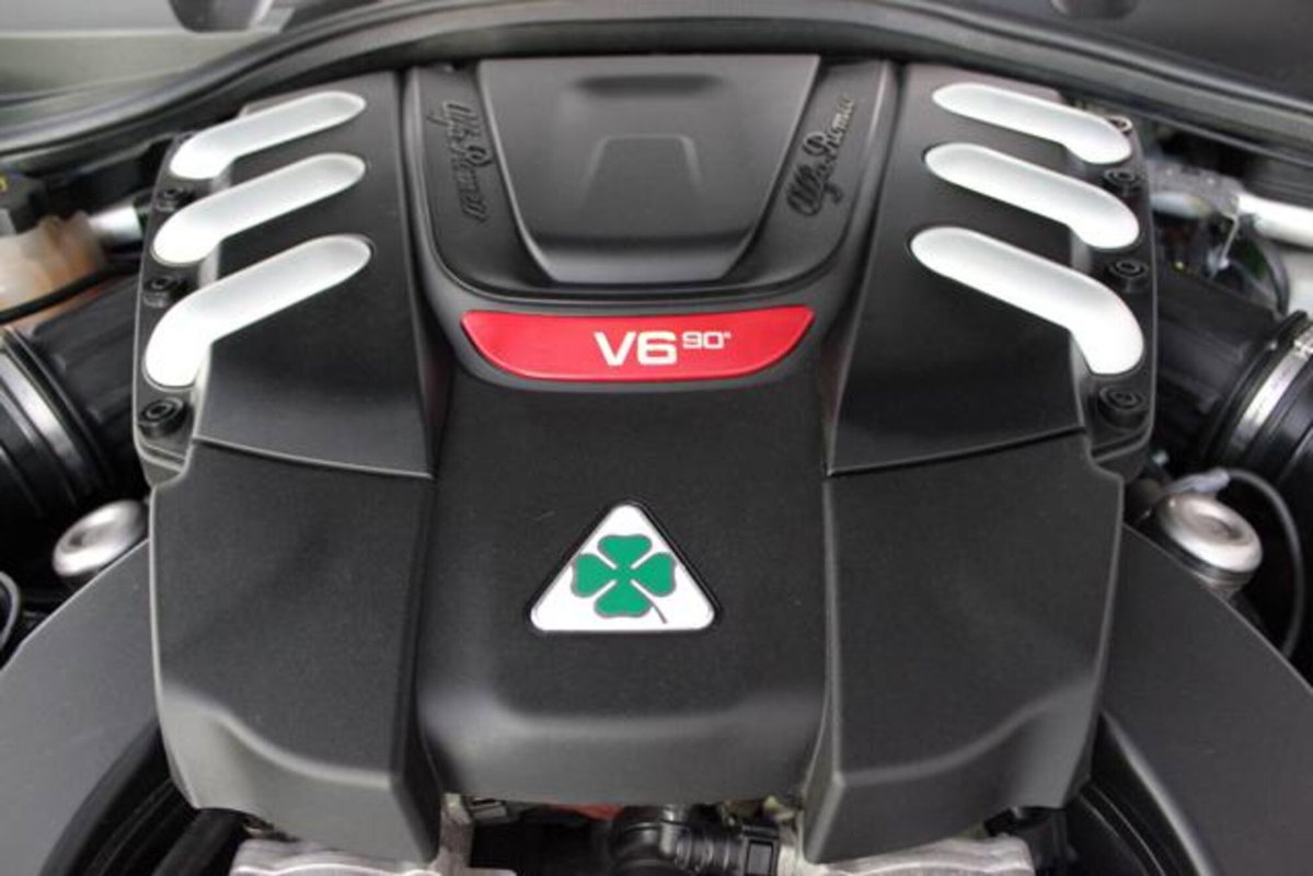 Alfa Romeo Giulia 2.9 T V6 Quadrifoglio (17)