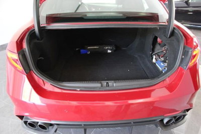 Alfa Romeo Giulia 2.9 T V6 Quadrifoglio (19)