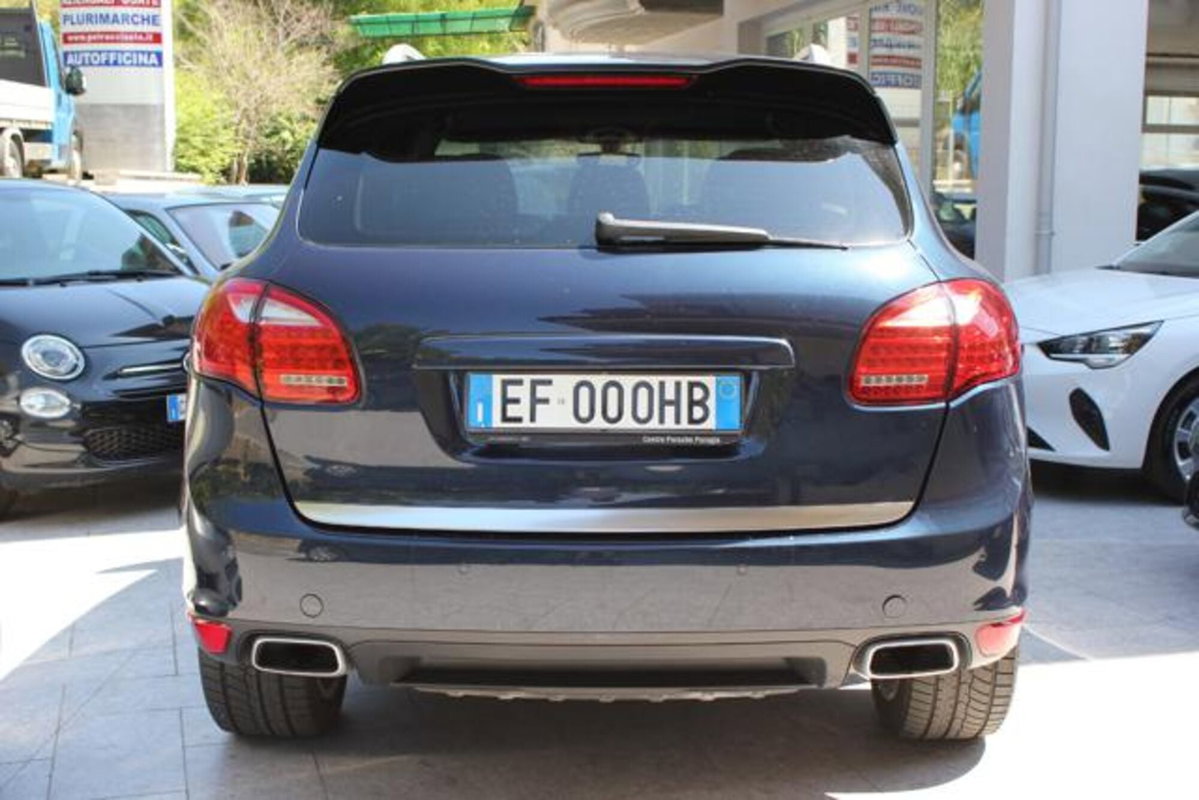 Porsche Cayenne 3.0 Diesel (8)