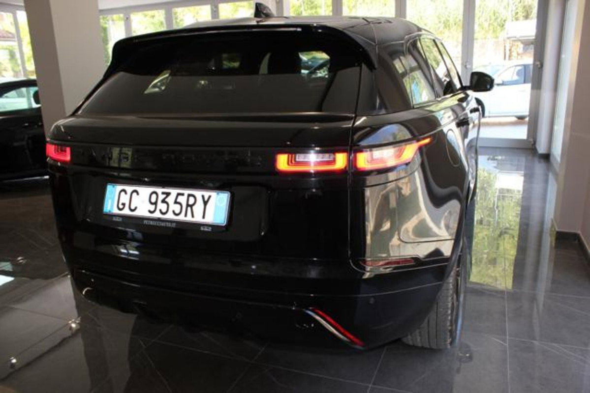 Land Rover Range Rover Velar 2.0D I4 240 CV R-Dynamic HSE (2)
