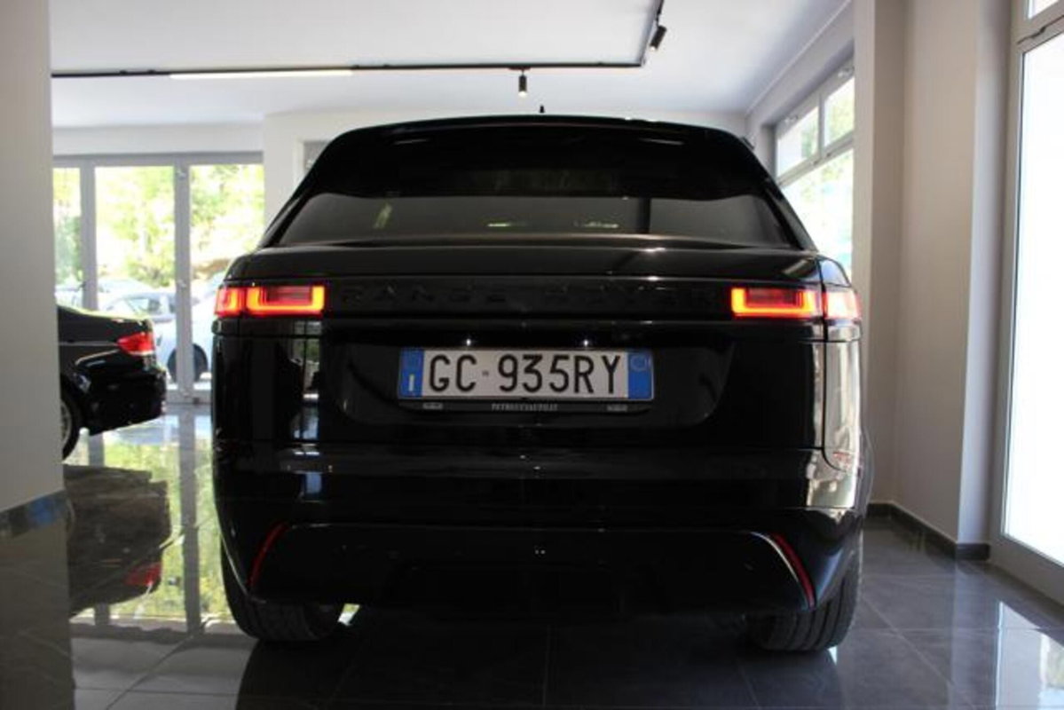 Land Rover Range Rover Velar 2.0D I4 240 CV R-Dynamic HSE (8)