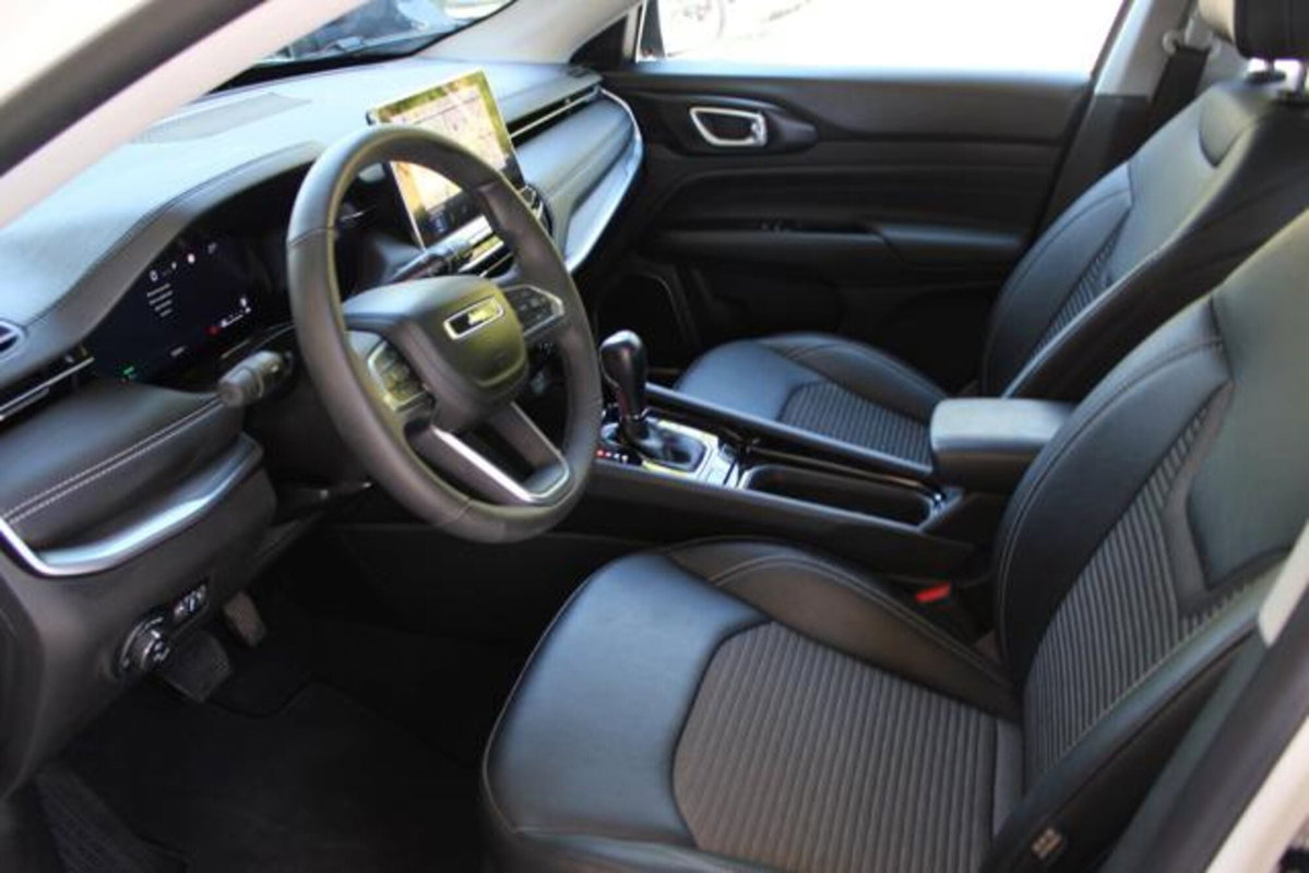 Jeep Compass 1.5 turbo t4 mhev Altitude 2wd 130cv dct (9)