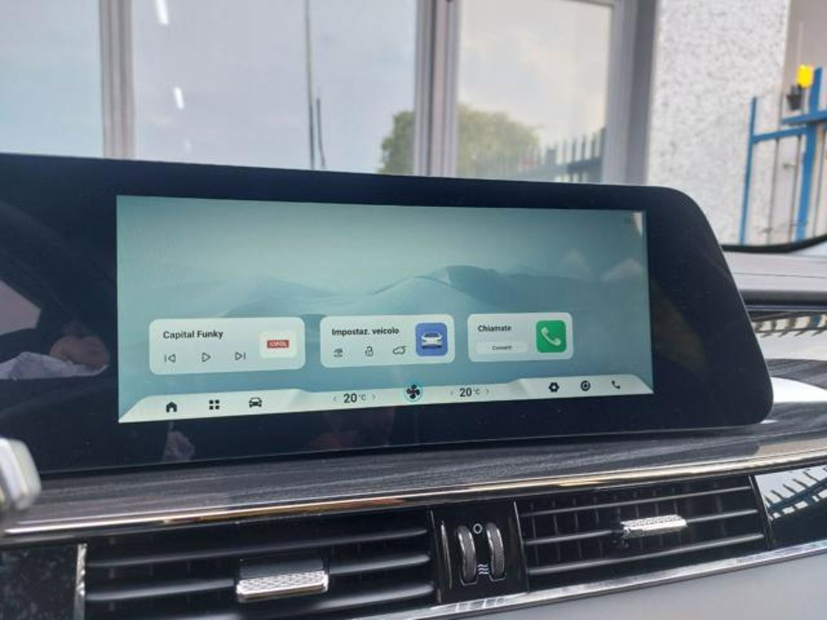 Omoda Omoda 5 EV 60,9 kWh Premium (11)