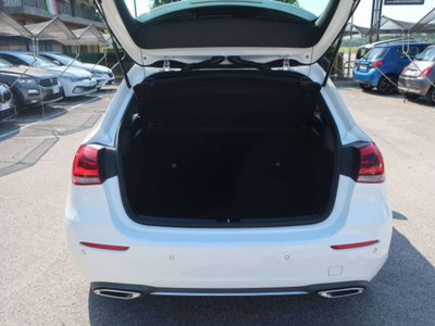 Mercedes-Benz Classe A Sedan 180 d 4p. Sport (12)