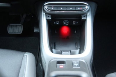 Jeep Avenger 1.2 turbo e-hybrid mhev Summit fwd 110cv edct6 (17)