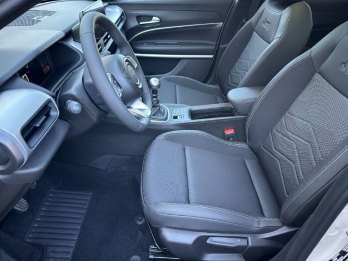 Jeep Avenger 1.2 turbo Summit fwd 100cv (7)