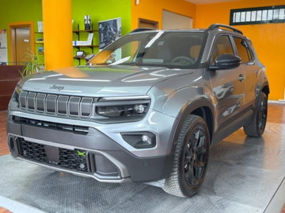 Jeep Avenger 1.2 turbo e-hybrid mhev Overland 4xe 145cv edct6 (3)