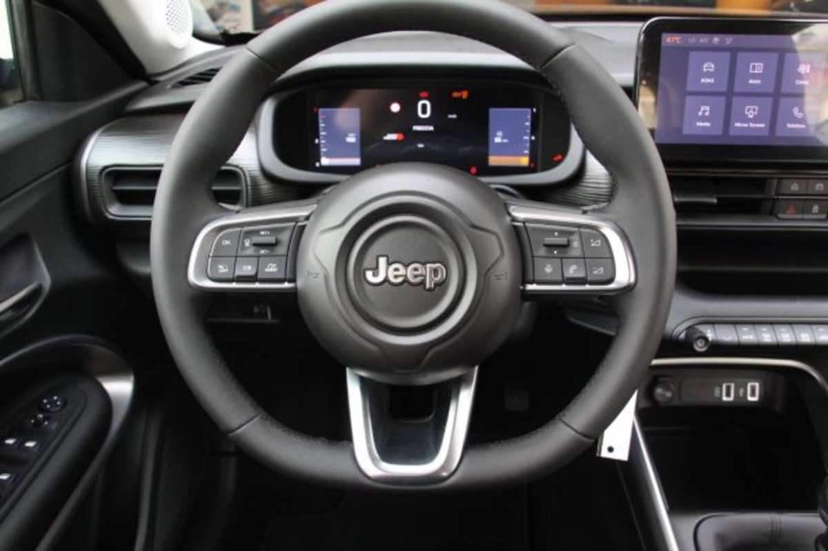 Jeep Avenger 1.2 turbo Altitude fwd 100cv (16)