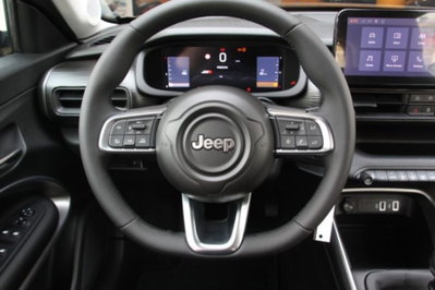 Jeep Avenger 1.2 turbo Altitude fwd 100cv (16)