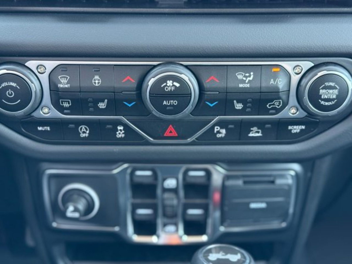 Jeep Wrangler Unlimited 2.0 PHEV ATX 4xe Sahara (12)