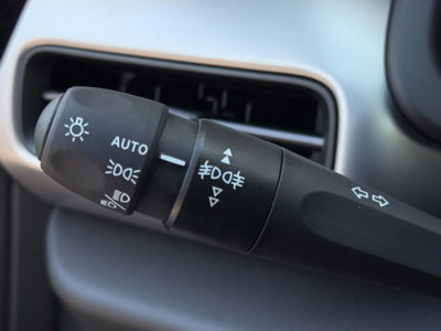Jeep Avenger 1.2 turbo e-hybrid mhev Upland 4xe 145cv edct6 (19)
