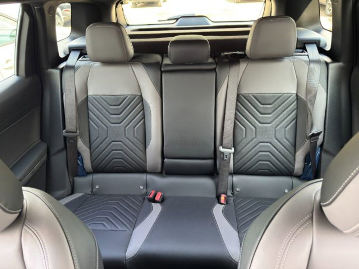 Jeep Compass full-electric First Edition fwd 213cv auto (16)