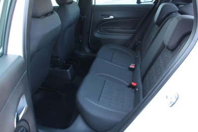 Fiat 600 1.2 Icon 100cv (8)