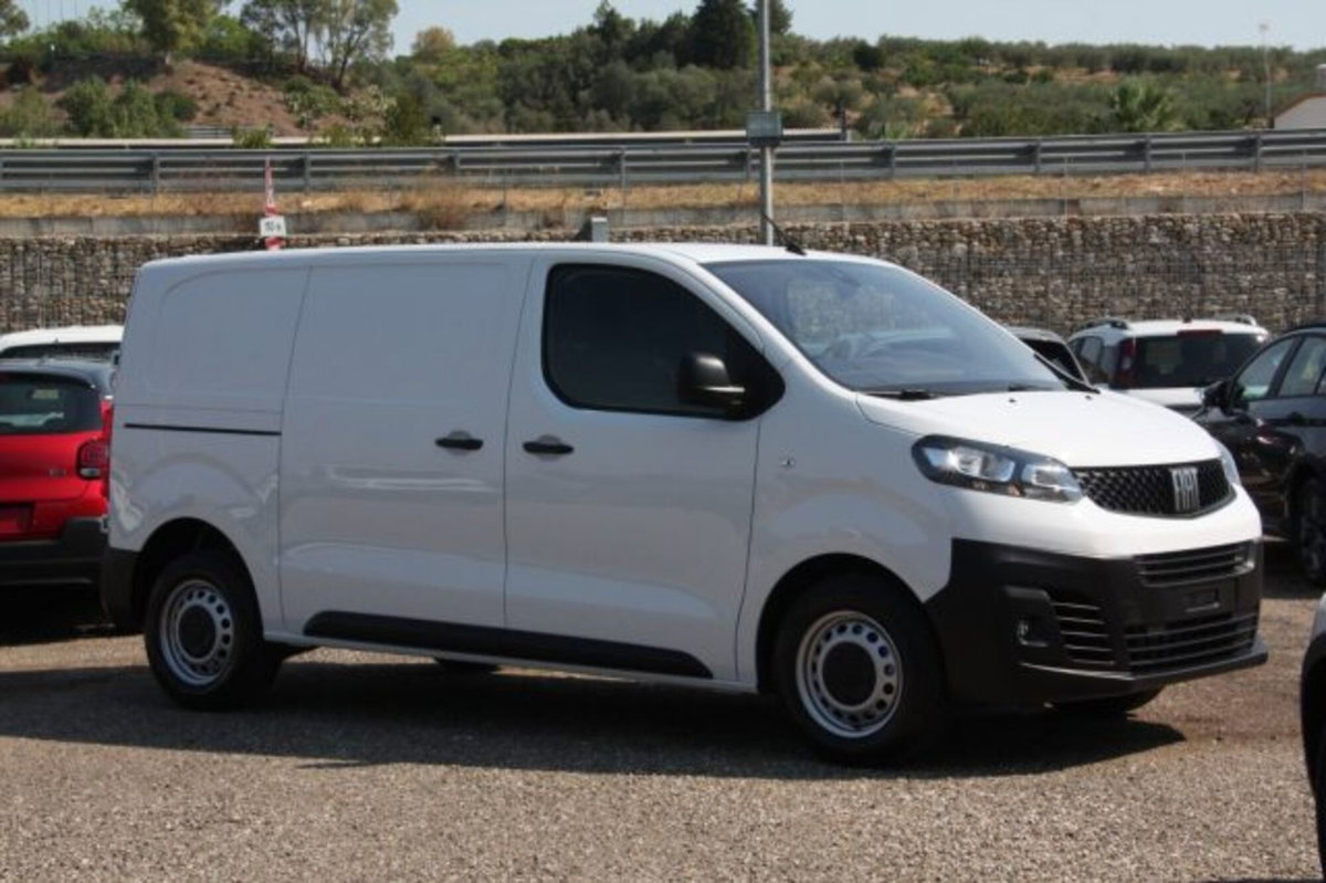 Fiat Scudo Furgone ce 1.5 bluehdi 120cv L2H1 (2)