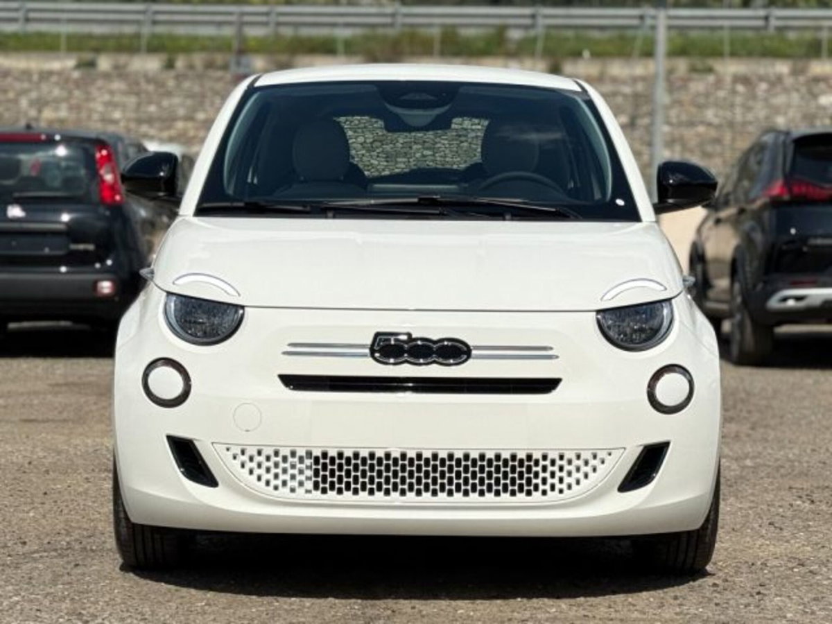 Fiat 500 1.0 hybrid Icon (2)