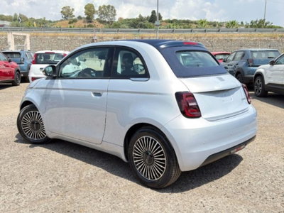 Fiat 500 Cabrio 1.0 hybrid Dolcevita (6)