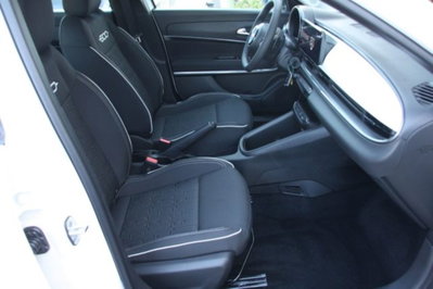 Fiat 600 1.2 hybrid Icon 110cv auto (8)