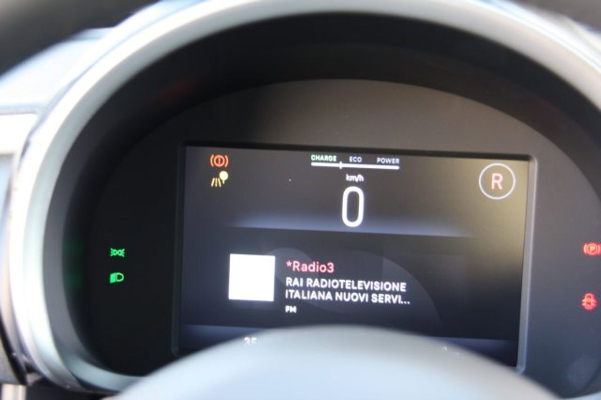 Fiat 600 1.2 hybrid 110cv auto (13)