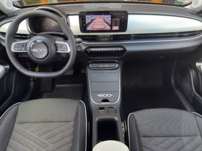 Fiat 600 1.2 hybrid La Prima 110cv auto (10)