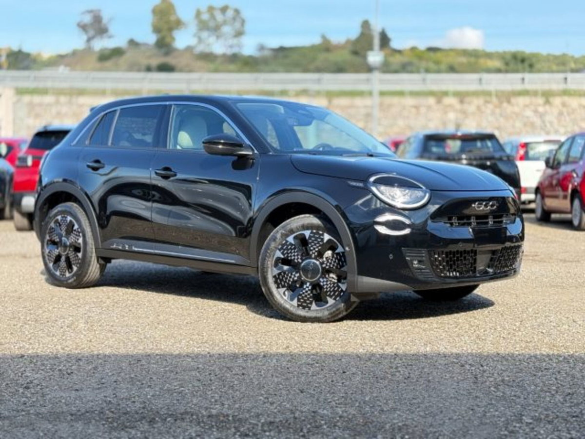 Fiat 600 1.2 hybrid La Prima 110cv auto (8)