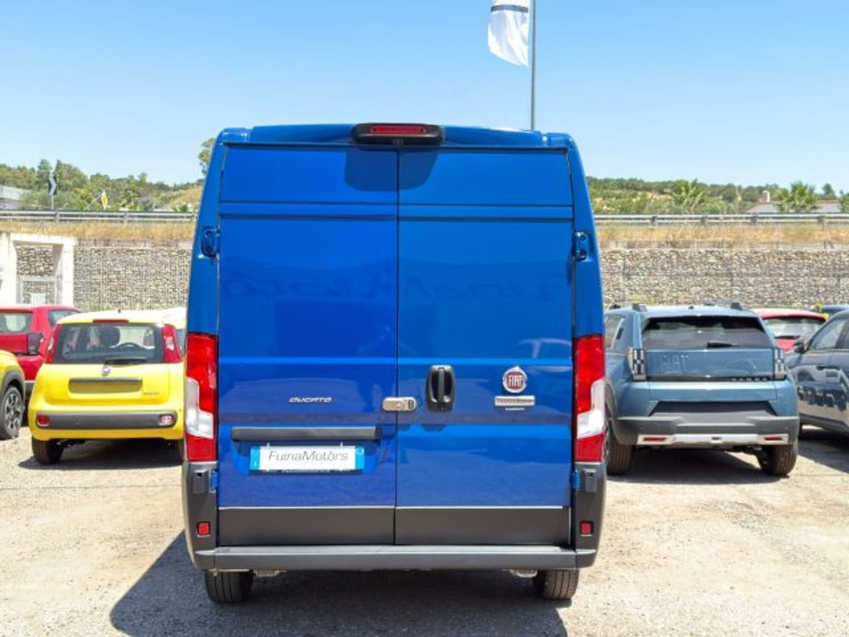 Fiat Ducato Furgone Vetrato 33 MH2 2.2 mjt3 140cv  serie 9 (4)