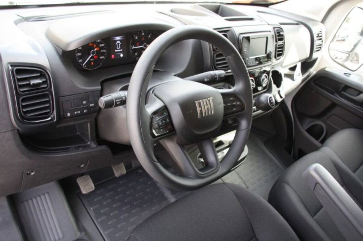 Fiat Ducato Furgone 35 MH2 2.2 mjt3 140cv AT9 serie 9 (5)