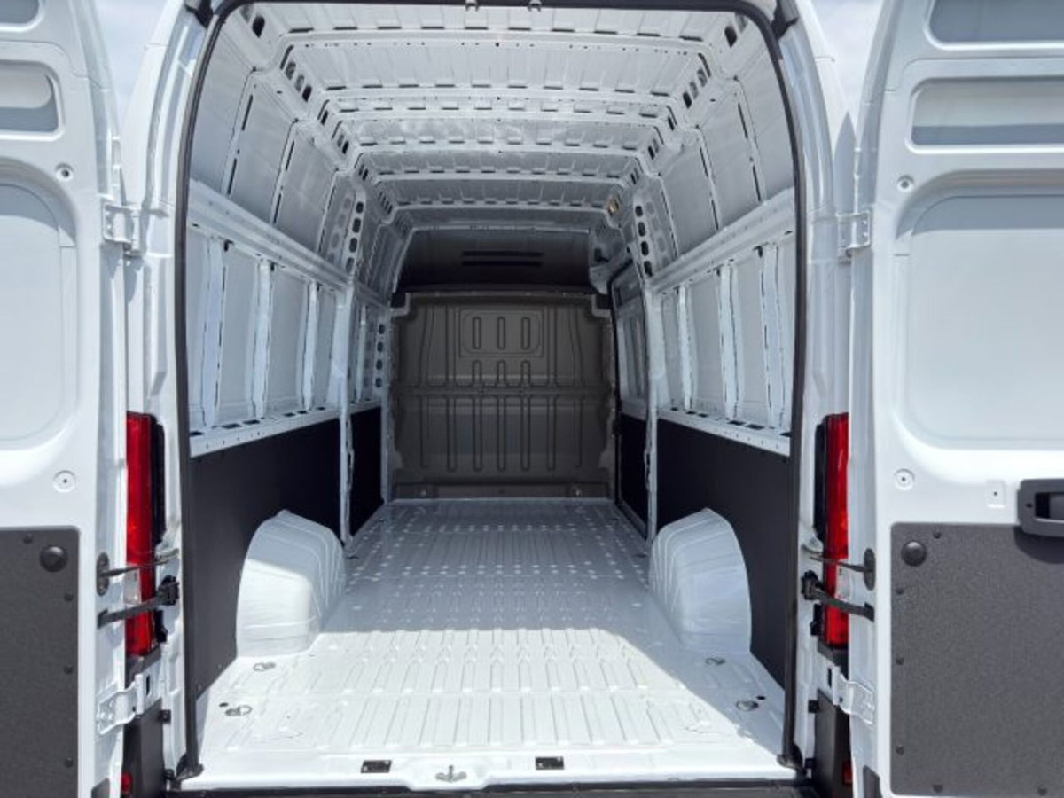 Fiat Ducato Furgone 35 2.2 Mjt 180CV AT9 PLMX-TM Maxi (5)