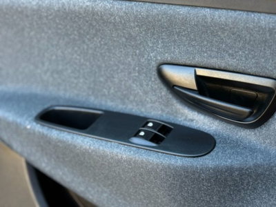 Lancia Ypsilon 1.0 FireFly 5 porte S&S Hybrid Ecochic Silver (18)