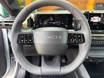 Lancia Ypsilon 1.2 100cv (11)