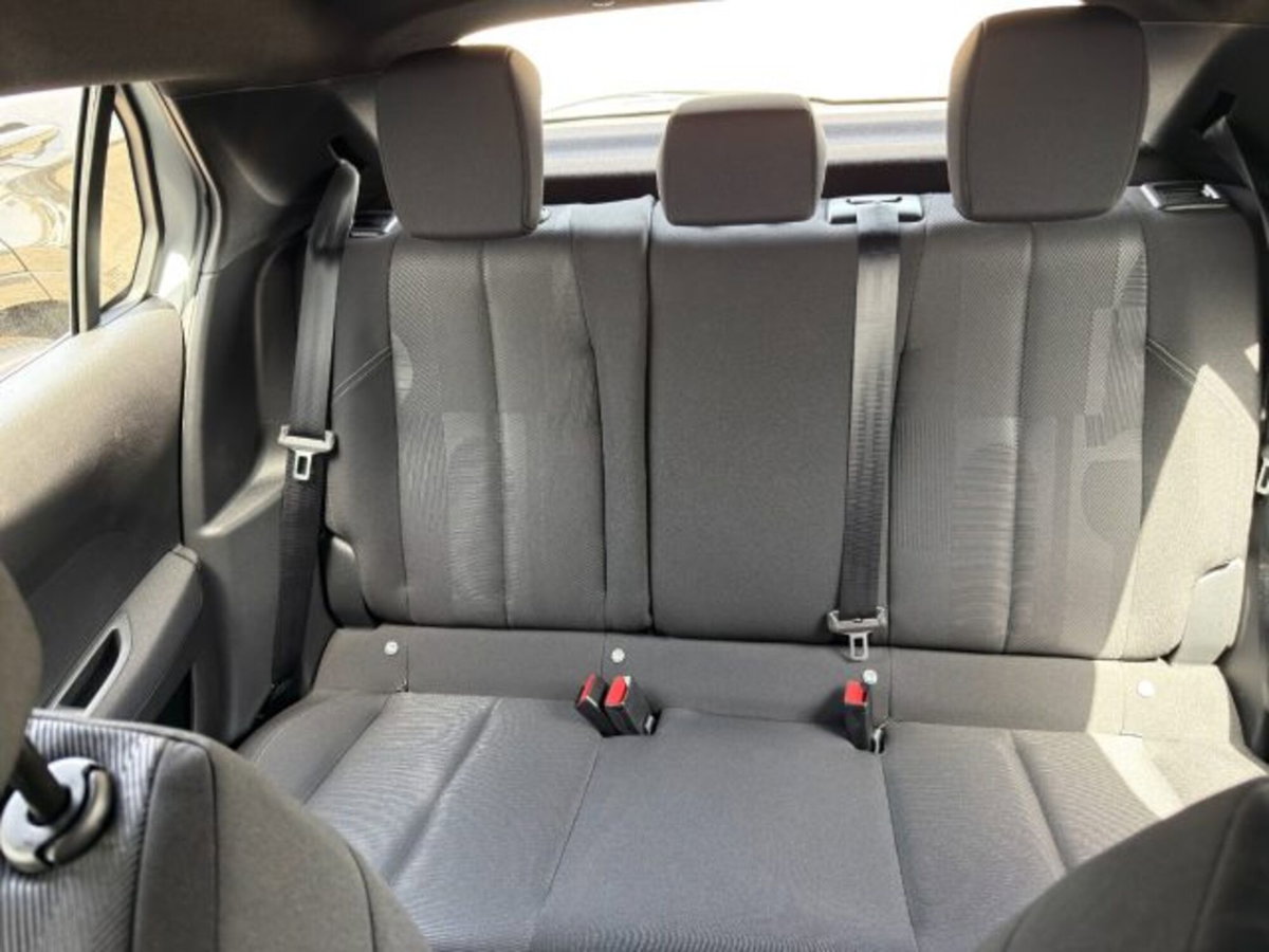 Lancia Ypsilon 1.2 100cv (15)