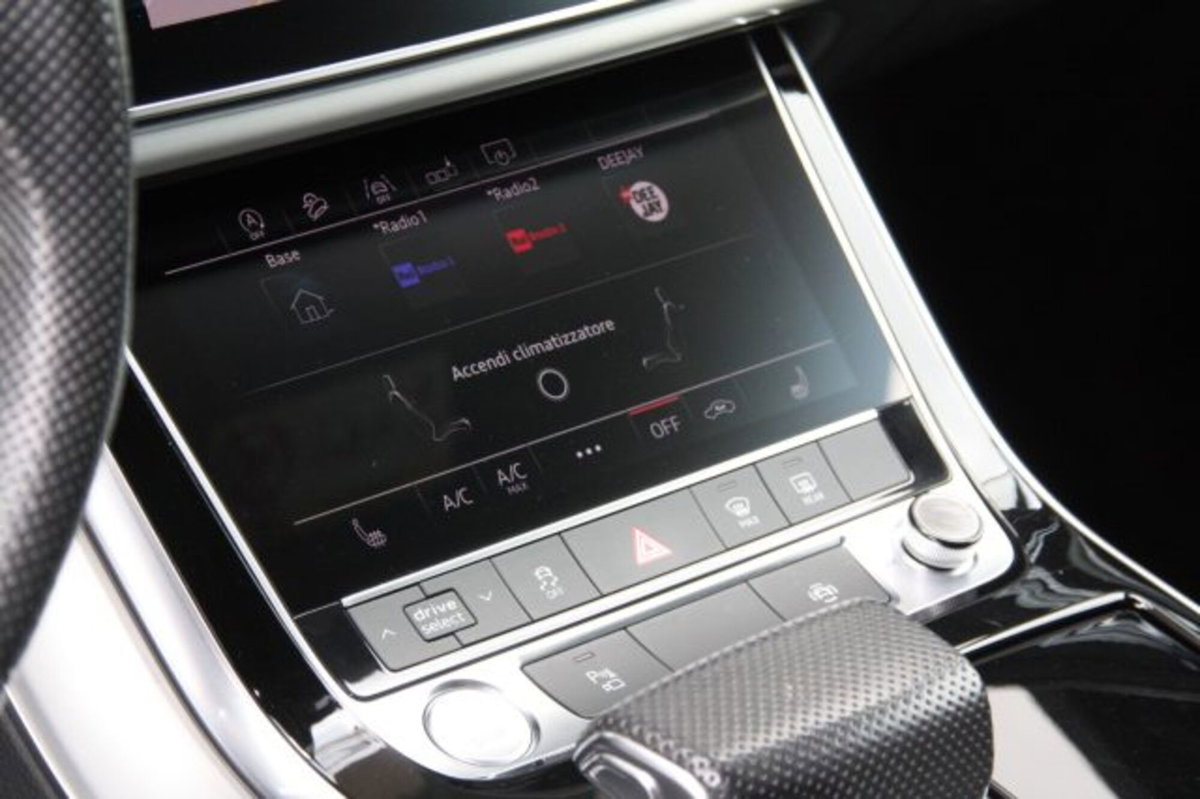 Audi Q8 Q8 50 TDI 286 CV quattro tiptronic Sport (13)