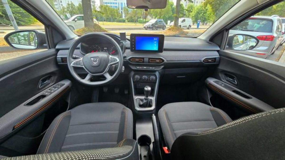 Dacia Sandero Stepway 1.0 TCe 90 CV Comfort SL DaciaPlus (16)