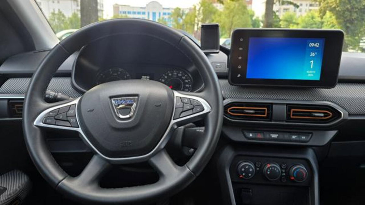 Dacia Sandero Stepway 1.0 TCe 90 CV Comfort SL DaciaPlus (18)
