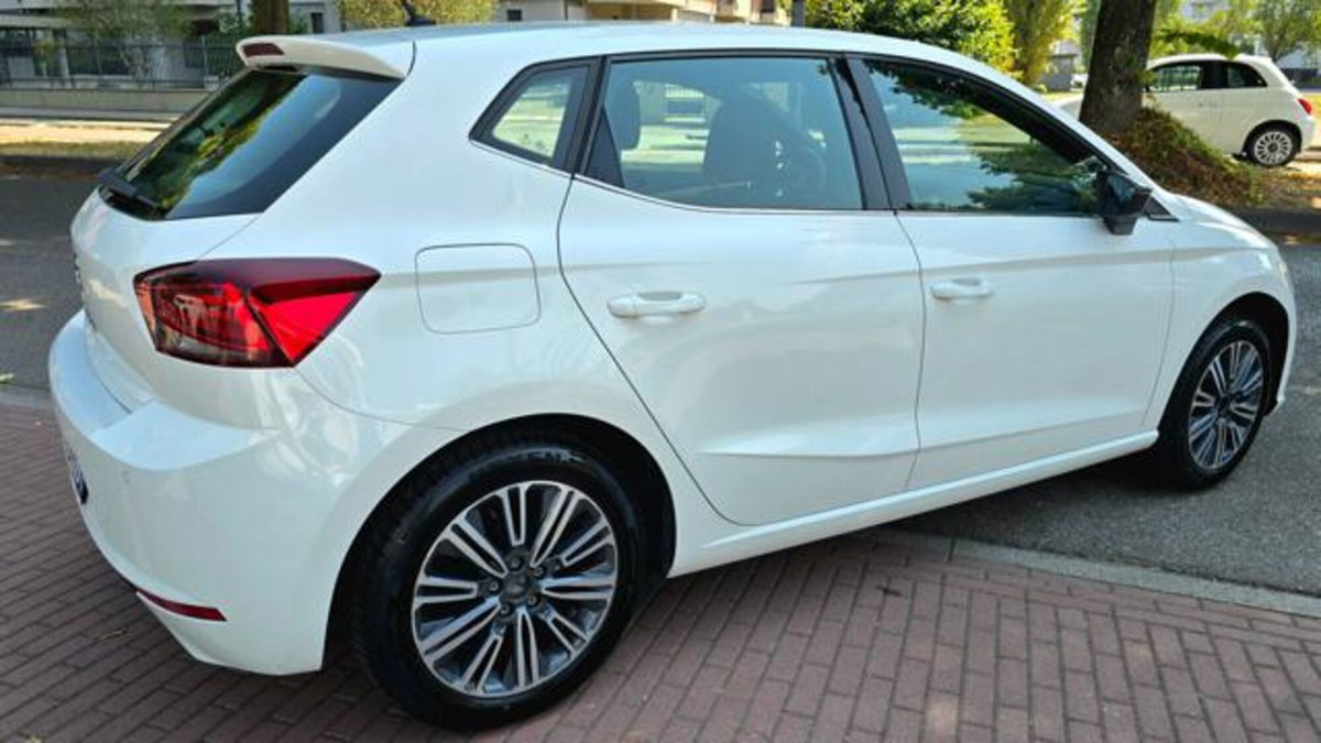 SEAT Ibiza 1.0 75 CV 5 porte XCELLENCE (8)