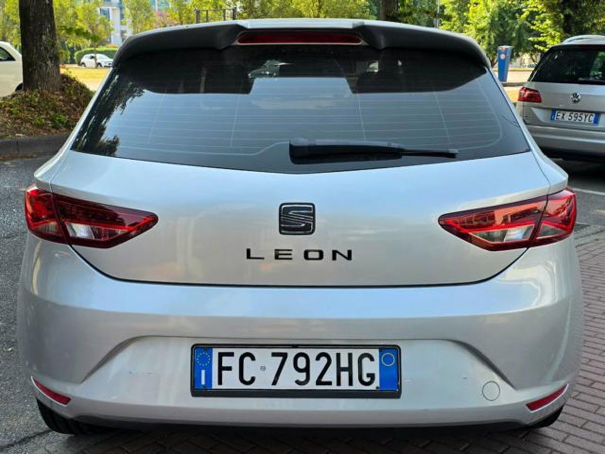 SEAT Leon ST 1.4 TGI DSG Business HIGH (6)