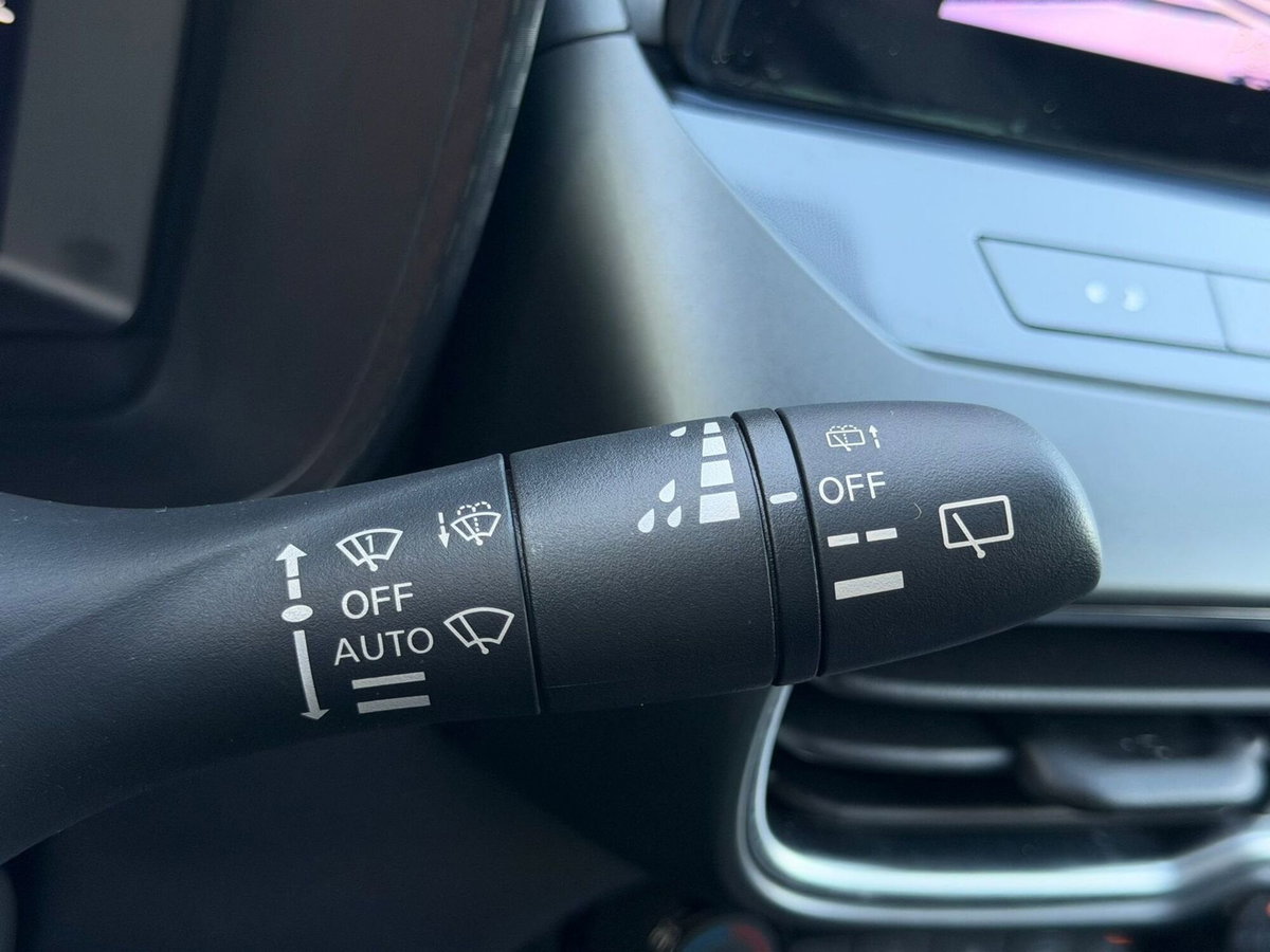 Nissan Juke 1.0 dig-t N-Connecta 114cv dct (15)