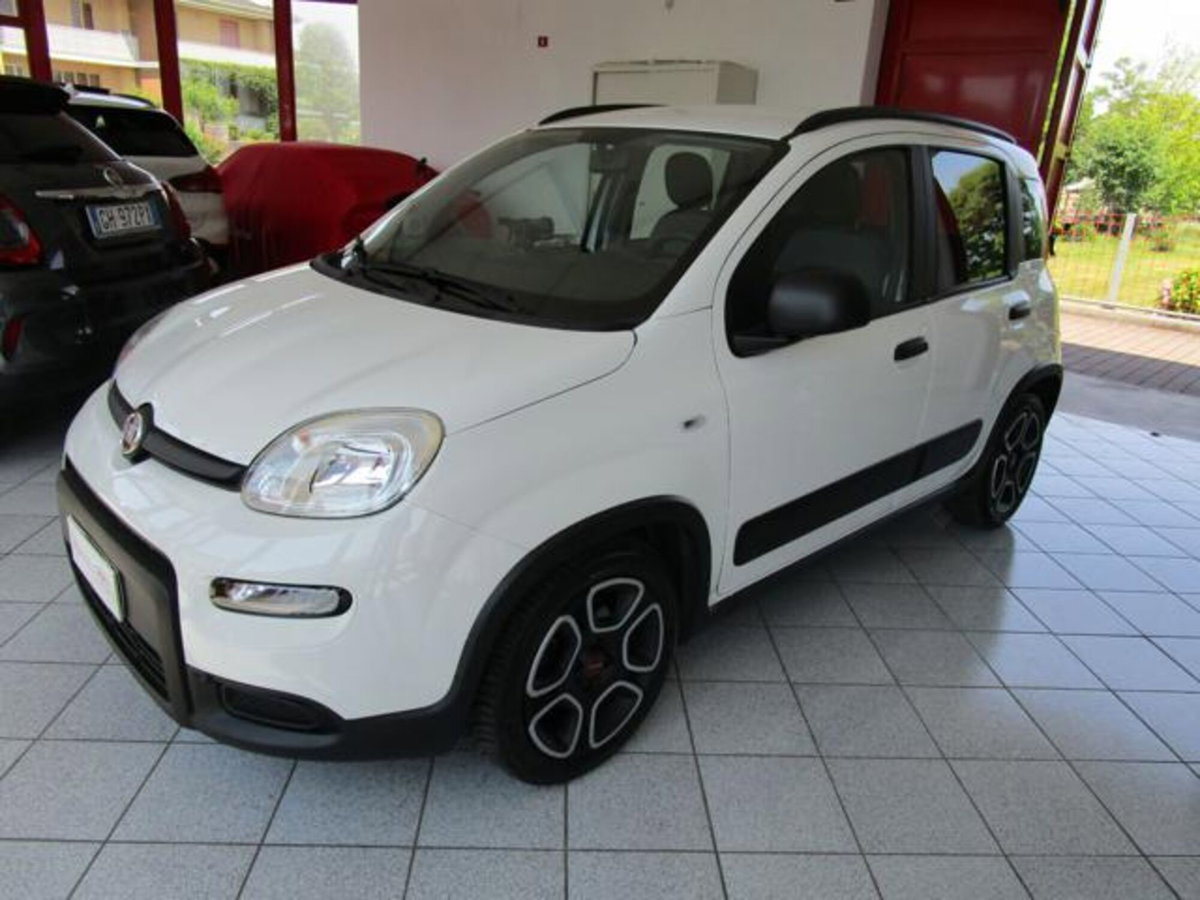 Fiat Panda 1.0 firefly hybrid s&s 70cv 5p.ti