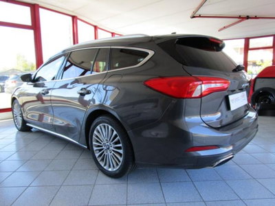 Ford Focus Station Wagon 1.0 EcoBoost 125 CV SW Vignale (4)