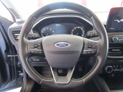 Ford Focus Station Wagon 1.0 EcoBoost 125 CV SW Vignale (6)