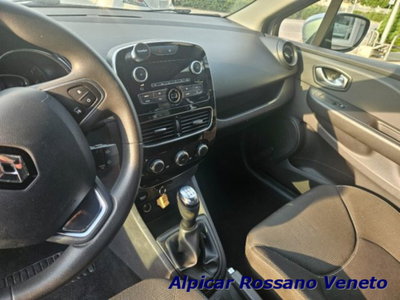 Renault Clio 1.2 75 CV 5 porte Duel (7)