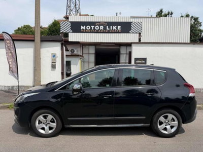 Peugeot 3008 1.6 HDi 115CV Allure (2)