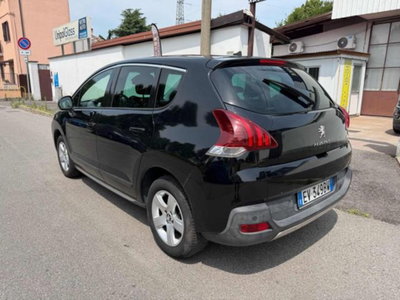 Peugeot 3008 1.6 HDi 115CV Allure (3)