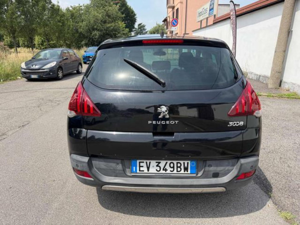 Peugeot 3008 1.6 HDi 115CV Allure (4)