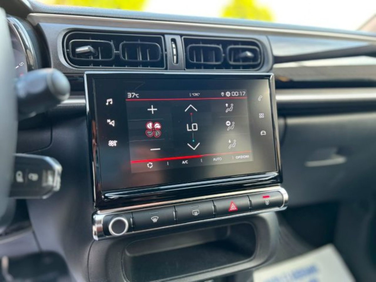 Citroen C3 PureTech 83 S&S Shine (12)
