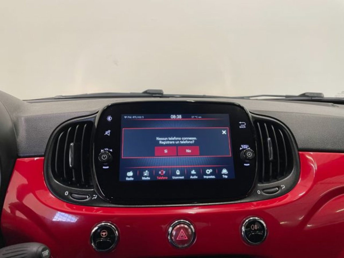 Fiat 500 1.0 Hybrid Red (10)