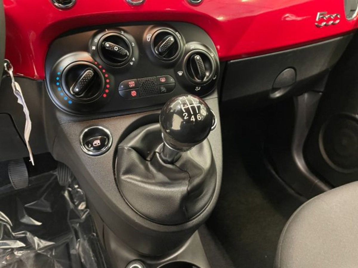 Fiat 500 1.0 Hybrid Red (8)