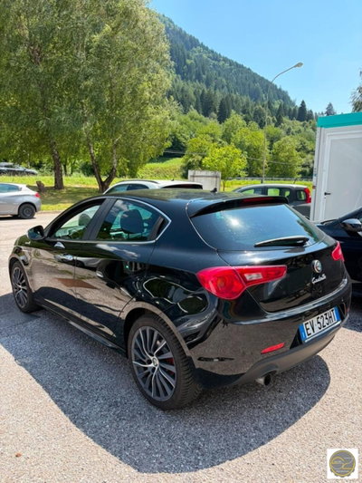 Alfa Romeo Giulietta 1.4 Turbo multiair Exclusive 170cv (2)