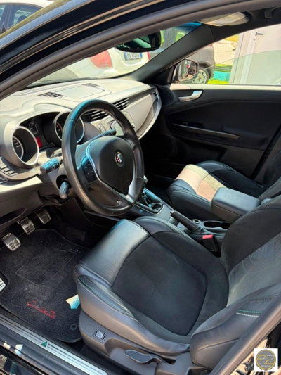 Alfa Romeo Giulietta 1.4 Turbo multiair Exclusive 170cv (3)