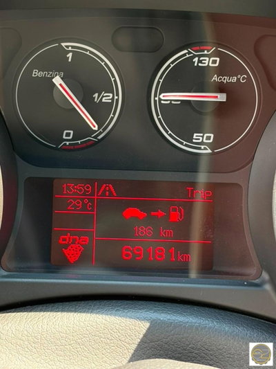 Alfa Romeo Giulietta 1.4 Turbo multiair Exclusive 170cv (8)